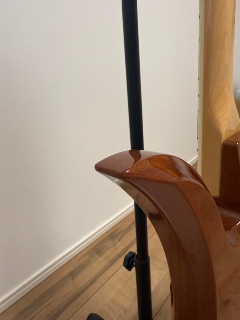 FERNANDES Burny hideモデル　レモンドロップ