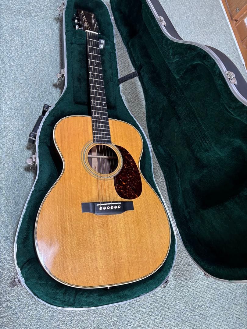 ギター MARTIN OOO-28