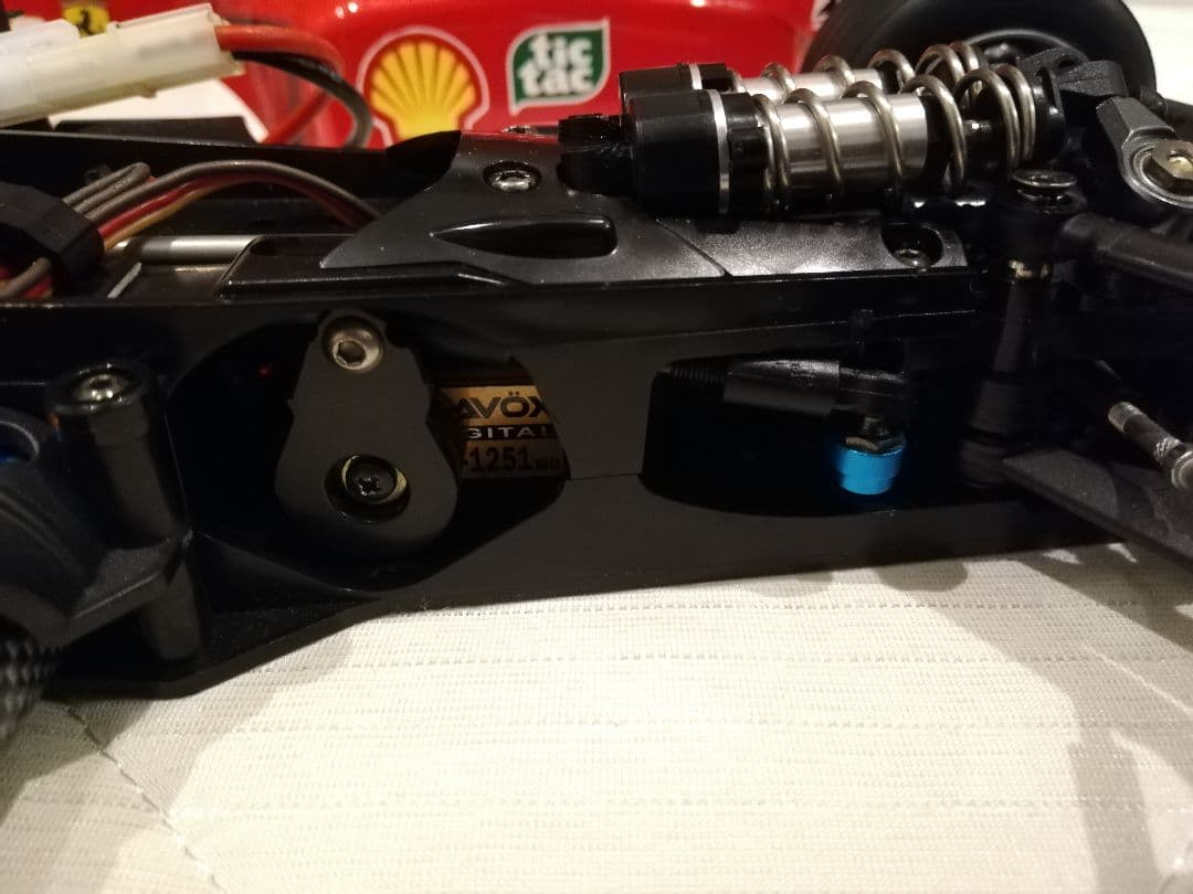 1/10 タミヤ F201 フェラーリ F2001 メカ付き M.シューマッハ