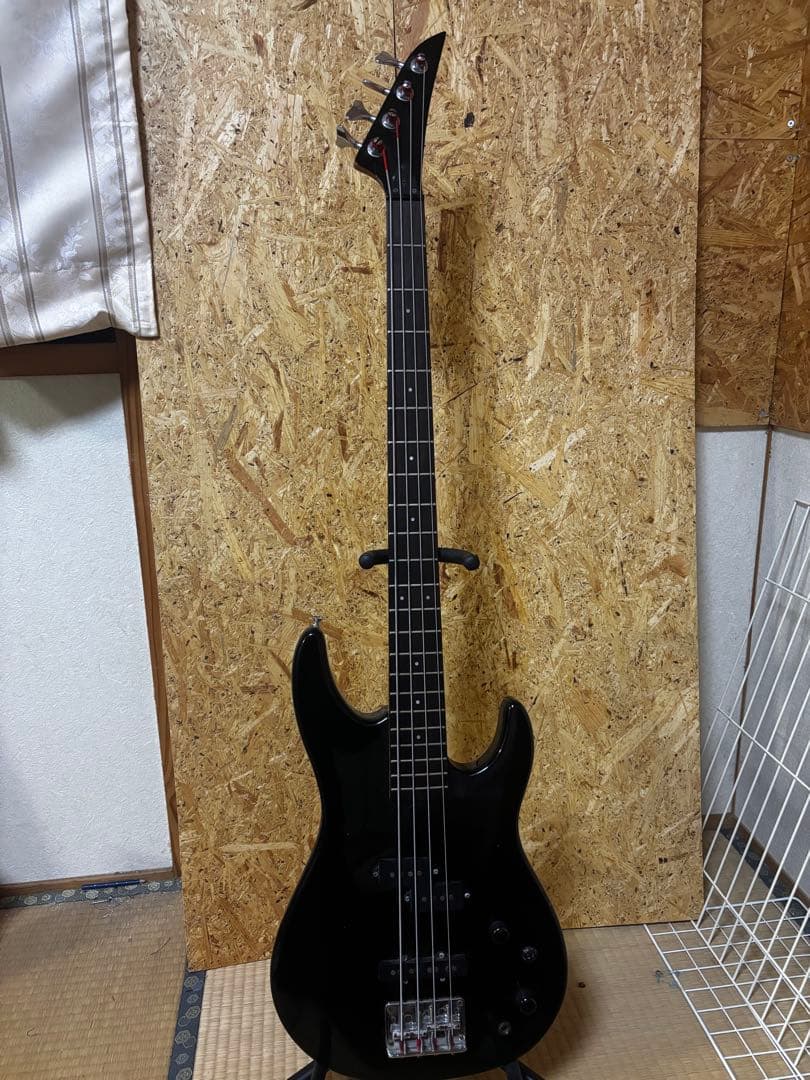 【音出し確認済み】エレキベース aria pro2