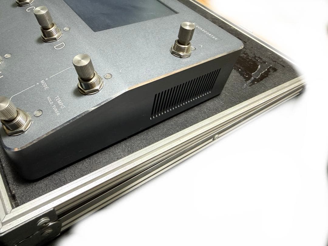 ギター Quad Cortex