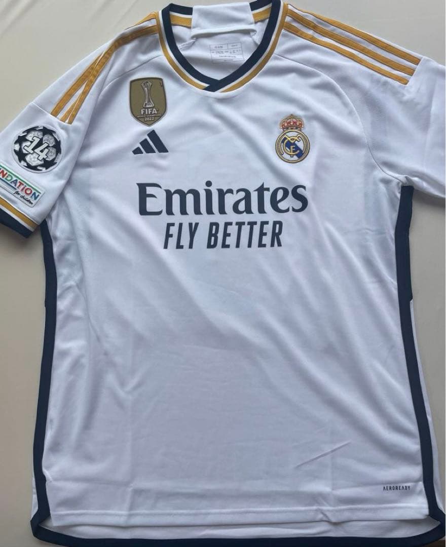 ベリンガム　ユニフォーム　レアル・マドリード