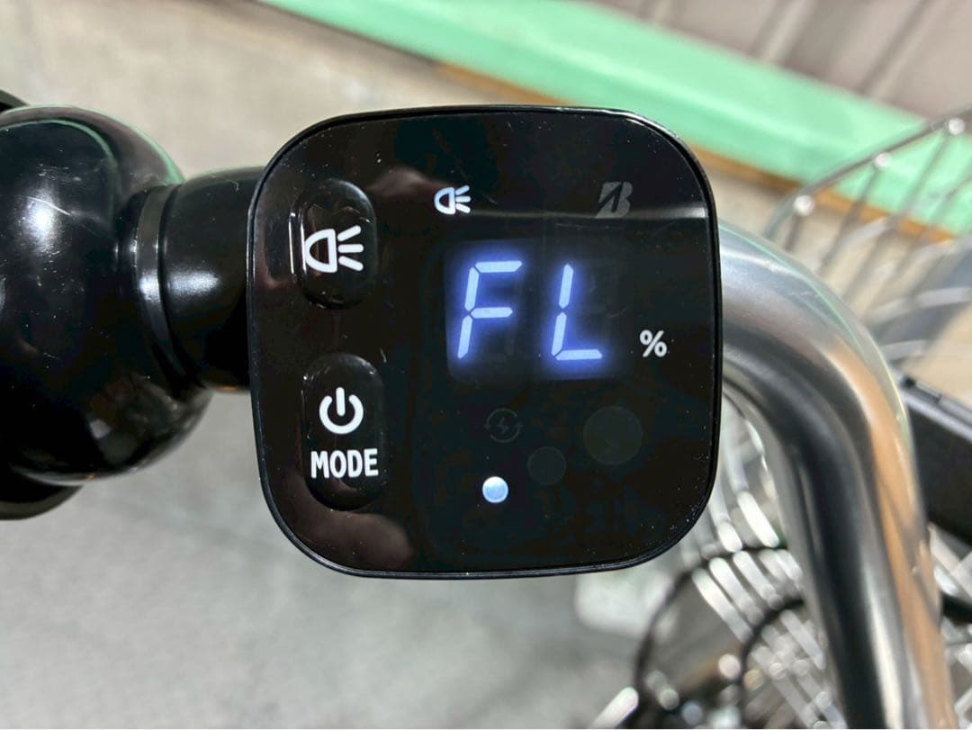 №8615 電動自転車　ブリヂストン　フロンティア 26インチ ブラック✨美品✨