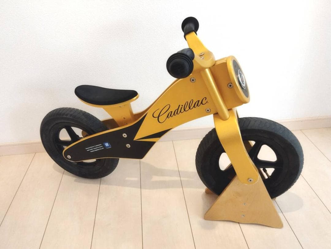 キャデラック　Cadillac 子供用 自転車 ストライダー