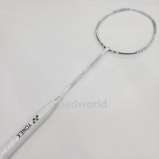 新品/ヨネックス/4U5/白/ナノフレア ネクステージ/NANOFLARE/N