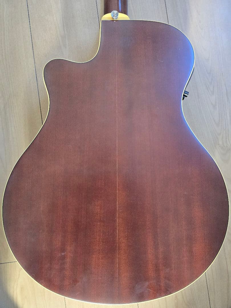 Yamaha APX-4A-SPL アコースティックギター