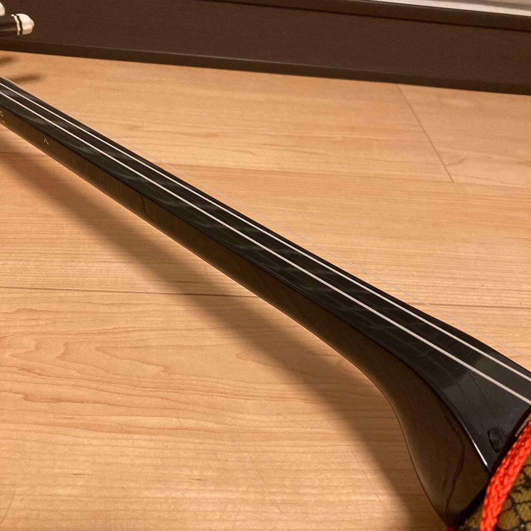 沖縄三線 人工皮 合皮 初心者おすすめ 沖縄 三線 民謡 和楽器 本体のみ