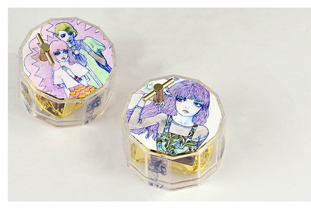 レア　宇野亞喜良　神戸オルゴール18N 12角形透明ケース