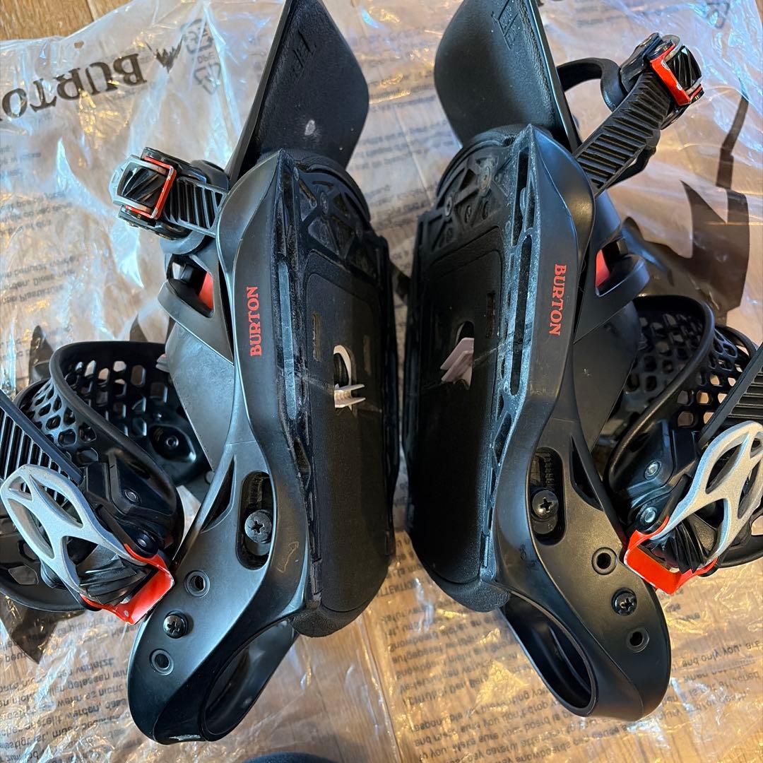 スノーボード ビンディング ブラック　BURTON