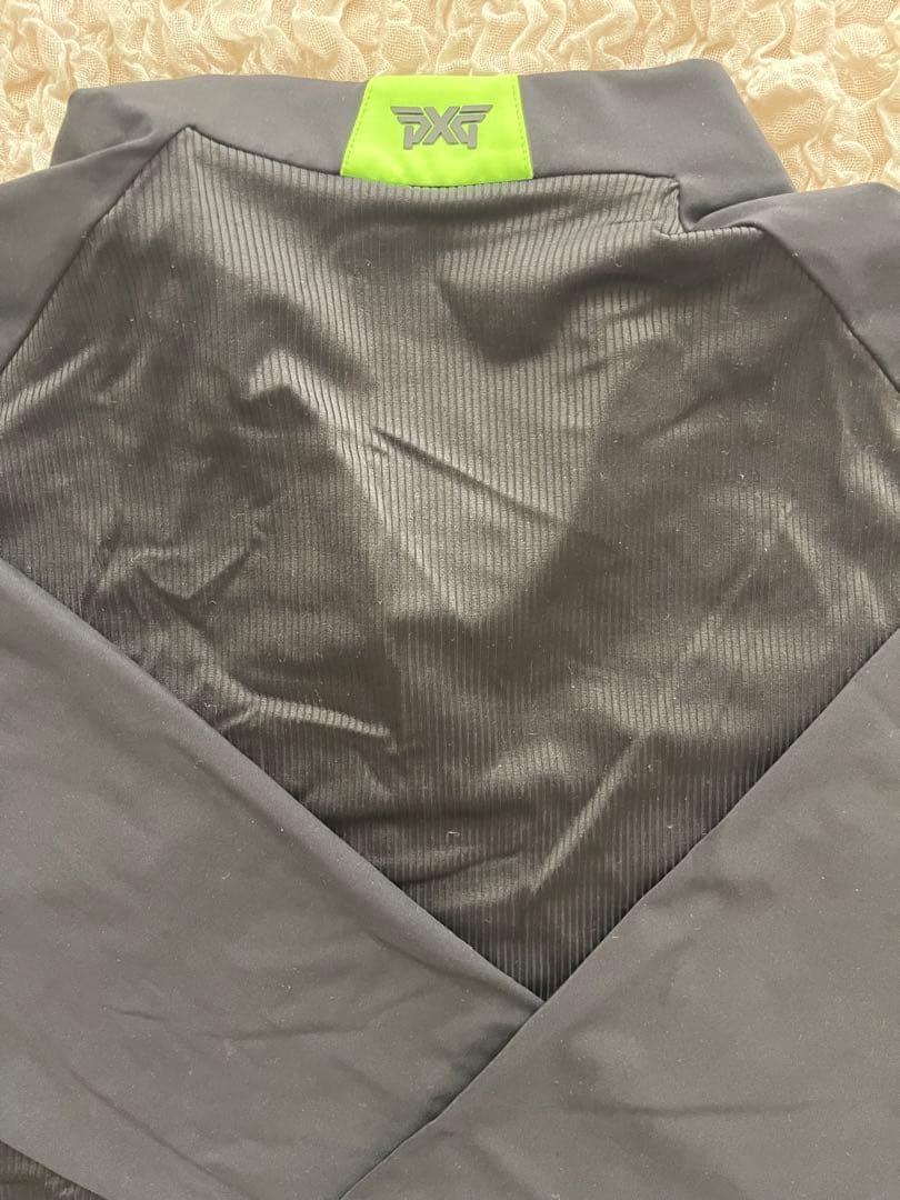 PXG ブラック ジップアップ長袖ポロシャツ