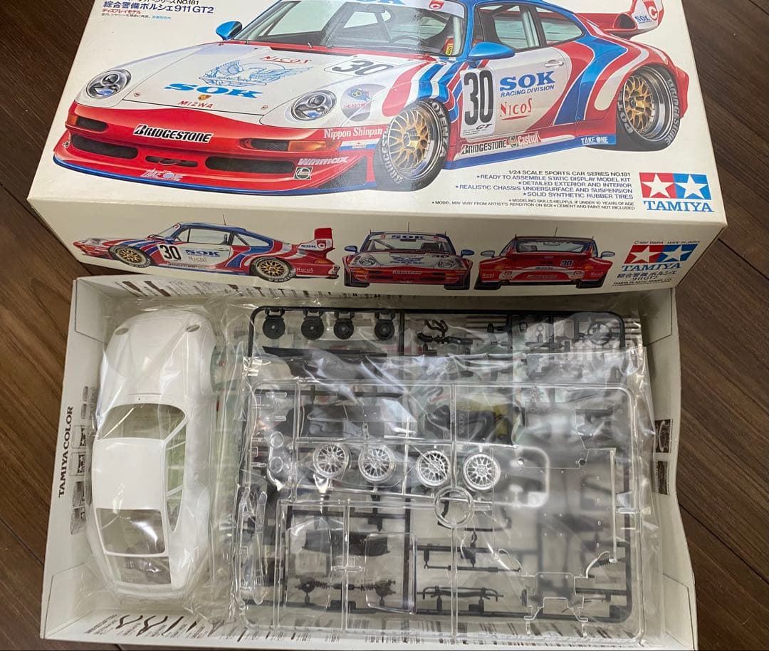 TAMIYA PORSCHE 911 GT2　ラジコンカー