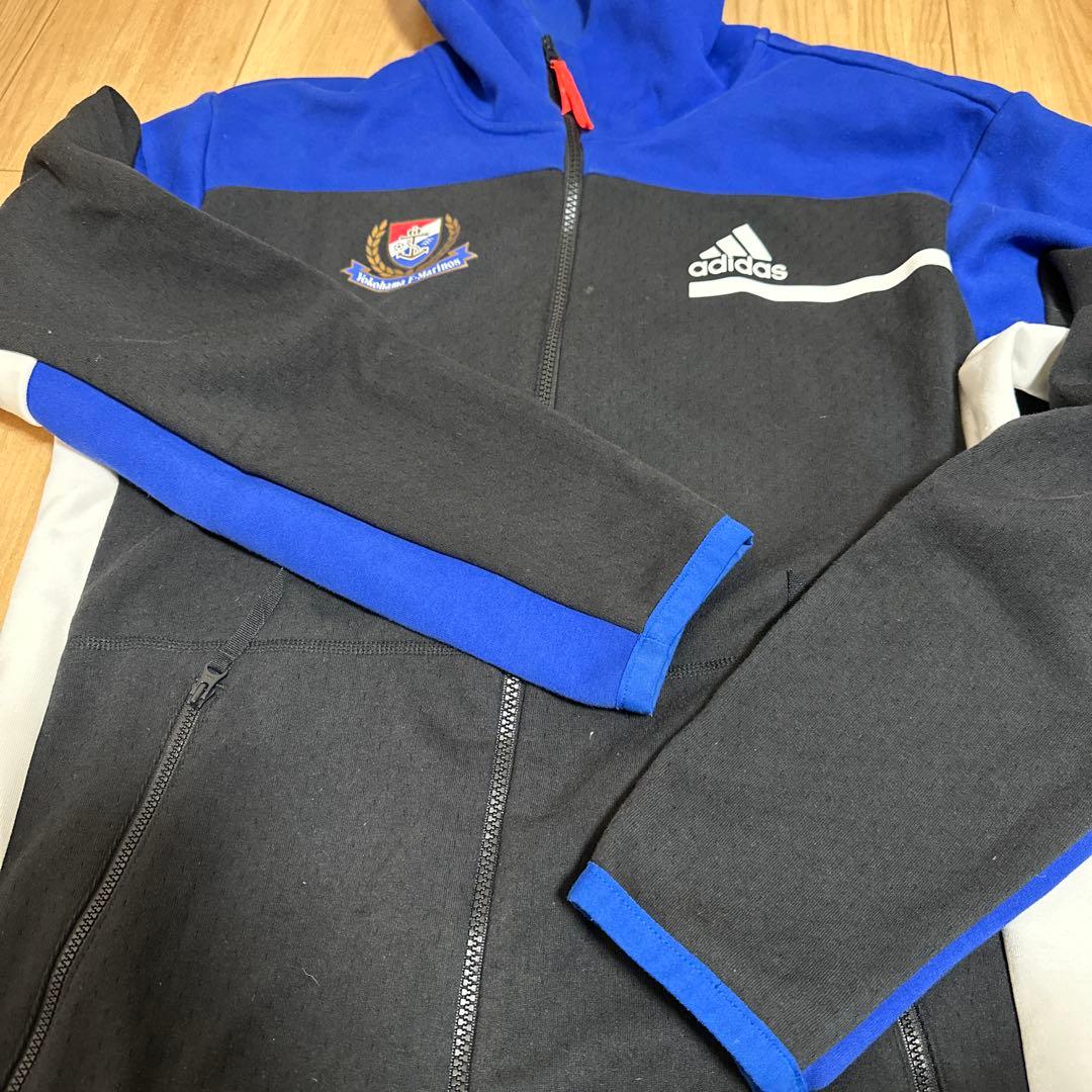 横浜Fマリノス　Z.N.E フーディー　アンセムジャケット　希少品