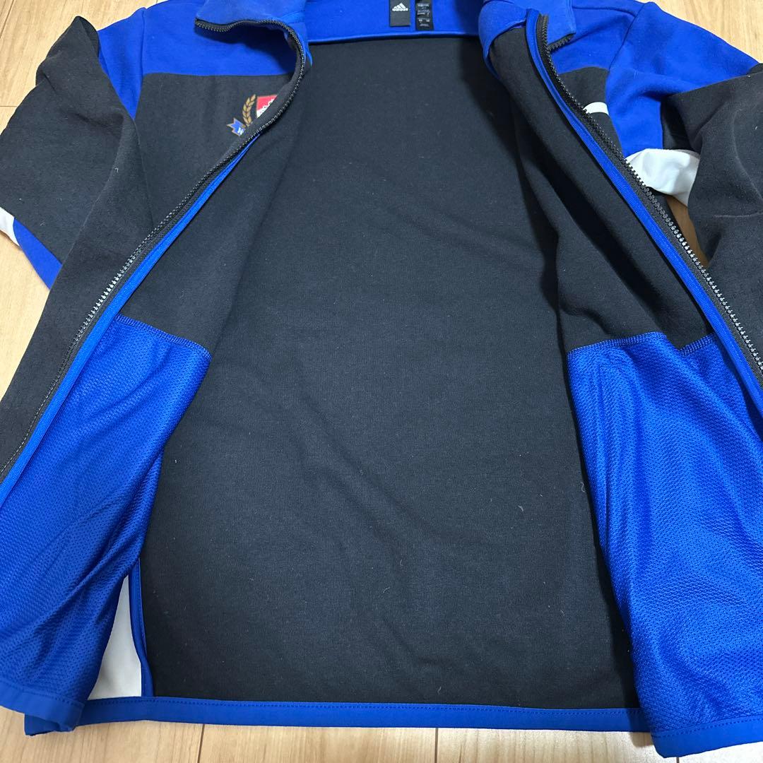 横浜Fマリノス　Z.N.E フーディー　アンセムジャケット　希少品