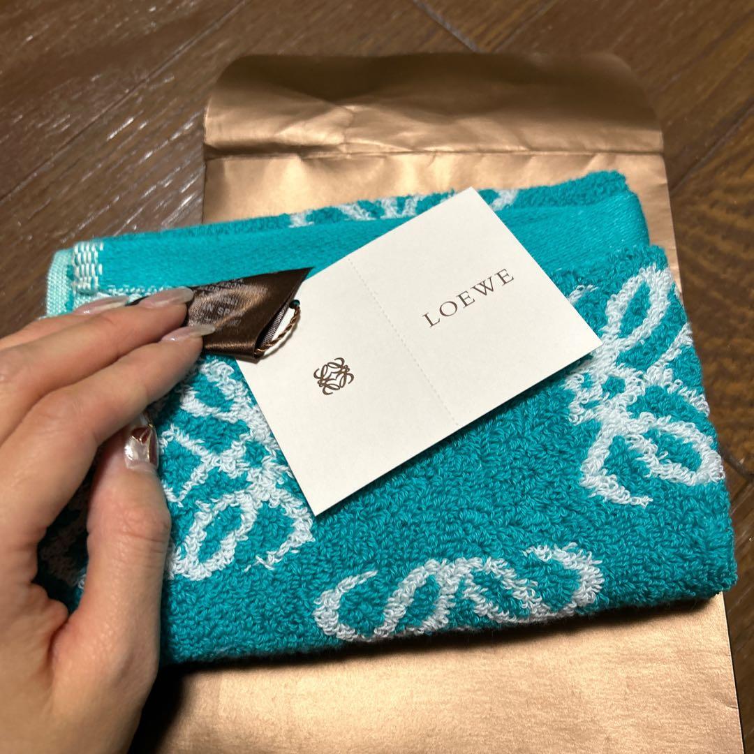 新品 未使用 タグ付き LOEWE ロエベ タオル ハンカチ ターコイズ
