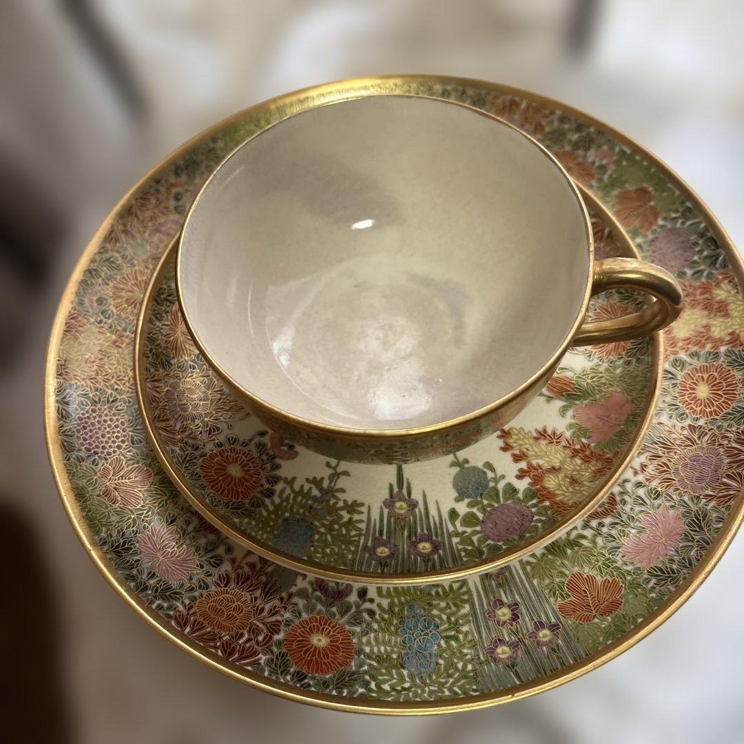 レアな貴重品　薩摩越田里帰りトリオNo.1 カップ＆ソーサーとケーキ皿　美術品