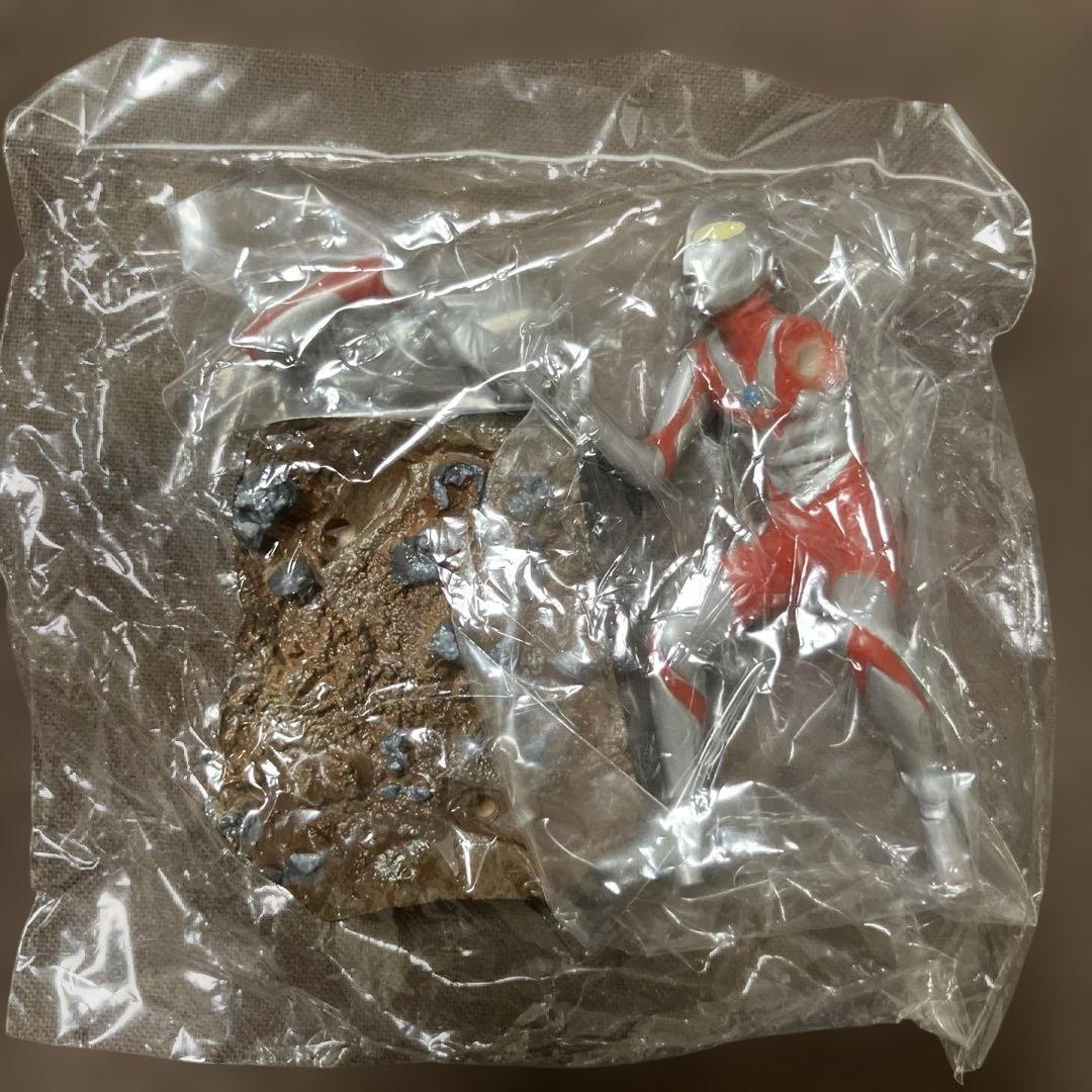 ウルトラ怪獣名鑑 全10種コンプセット　中身未開封　怪獣名鑑