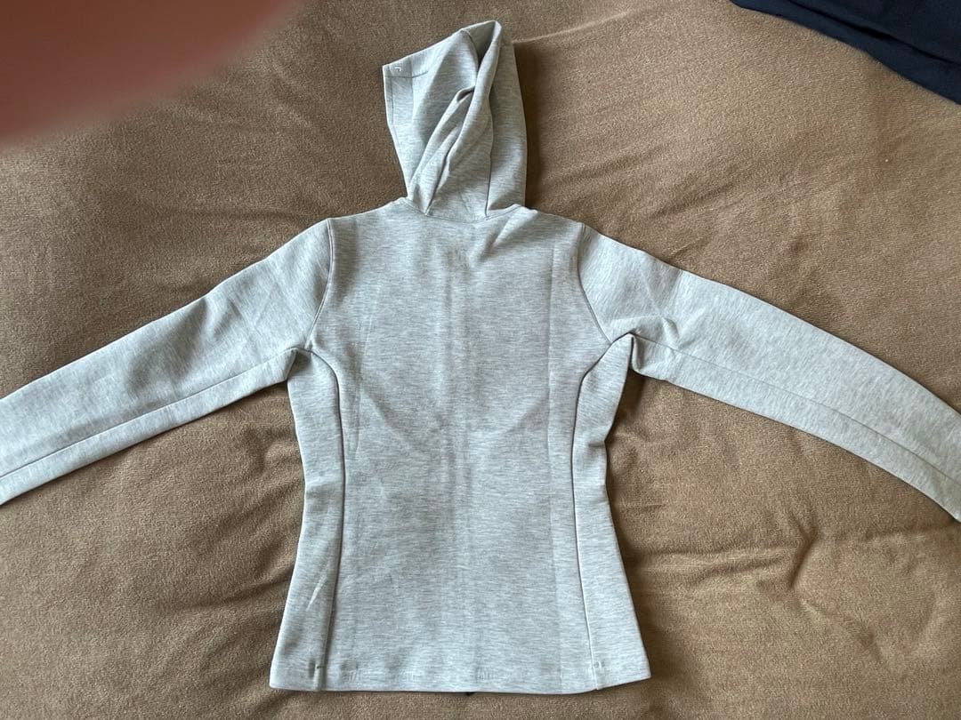 ジェイリンドバーグ　ジップアップフードパーカー グレー