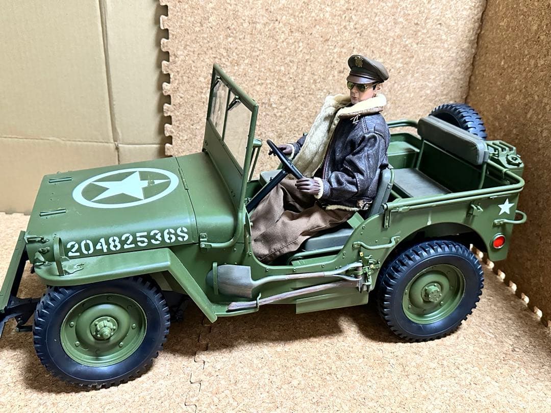 ドラゴンモデルズ製　Jeep ジープ 1/6軍用ウィリスMB ジャンク品