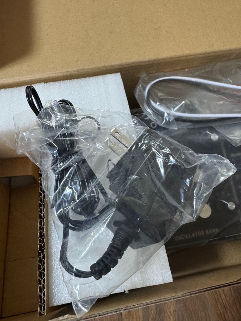 Behringer model D アナログシンセサイザー 3VCO