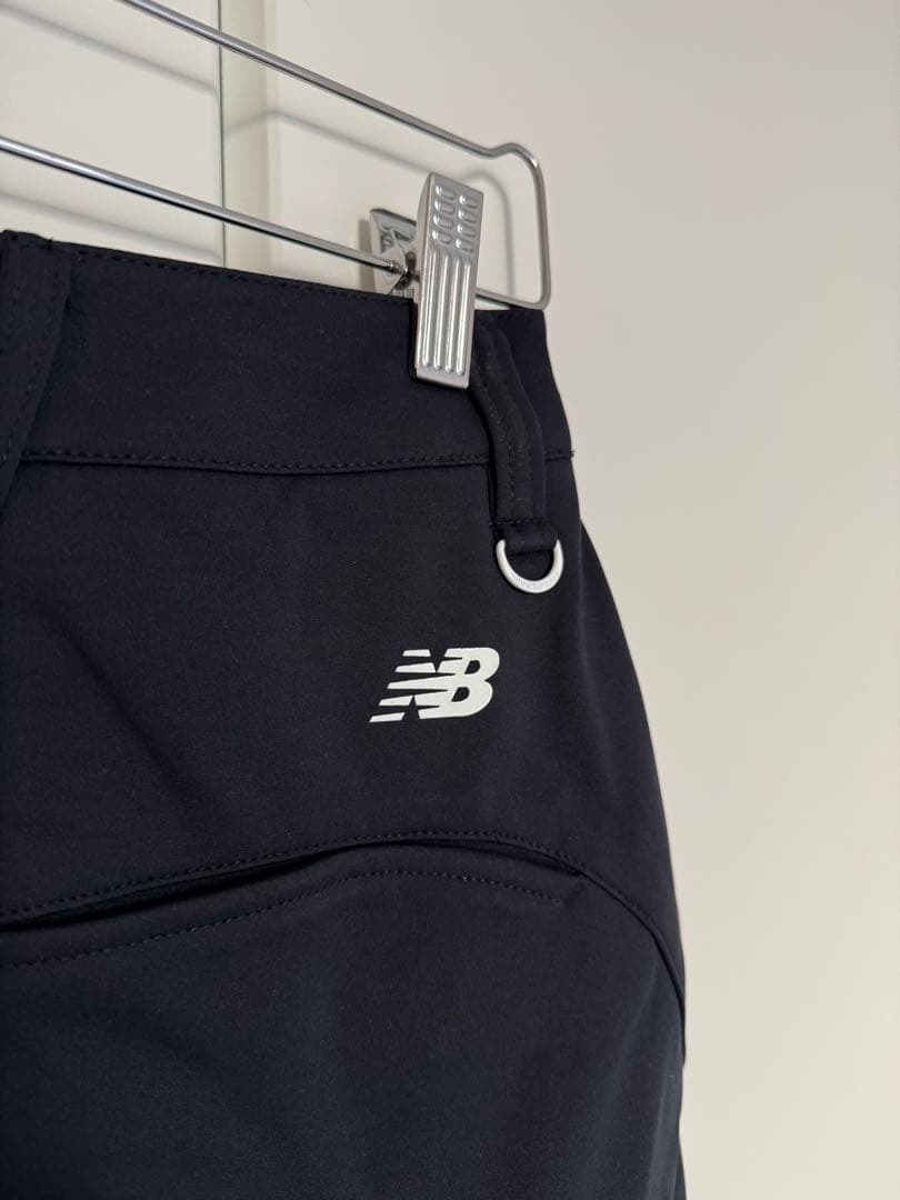 ゴルフウェア　ニューバランス　スカート