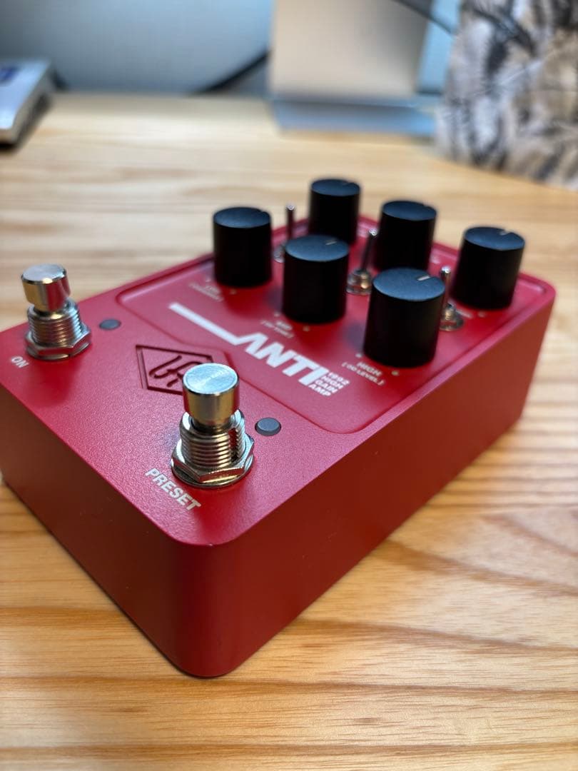 ギター Universal Audio UAFX ANTI