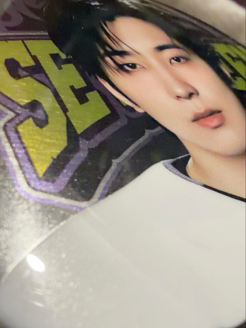 SEVENTEENののウォヌのバッジ(2個)