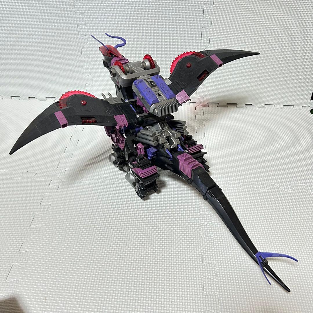 完品 旧ゾイド ギルベイダー 外箱付属 メカ生体版 昭和版 発光・動作確認済