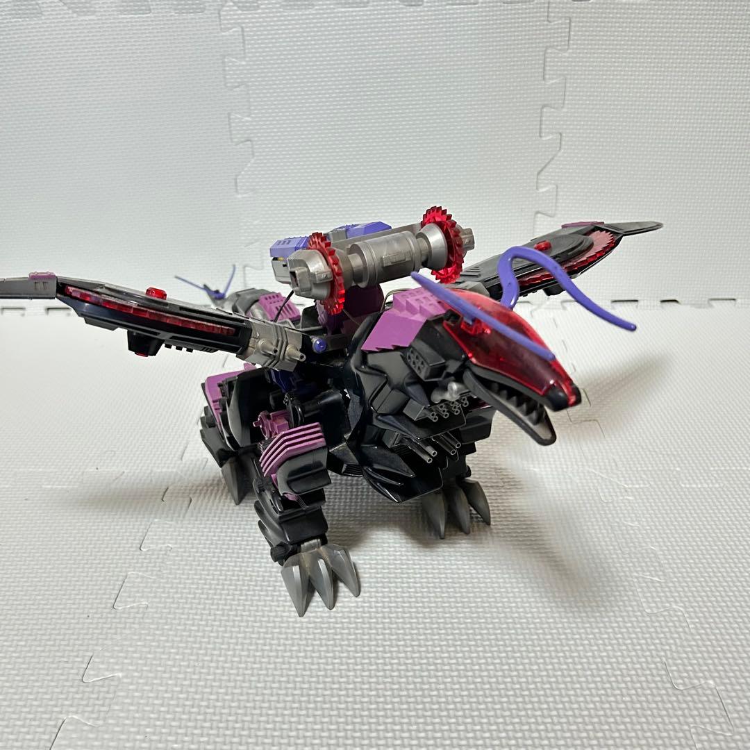 完品 旧ゾイド ギルベイダー 外箱付属 メカ生体版 昭和版 発光・動作確認済