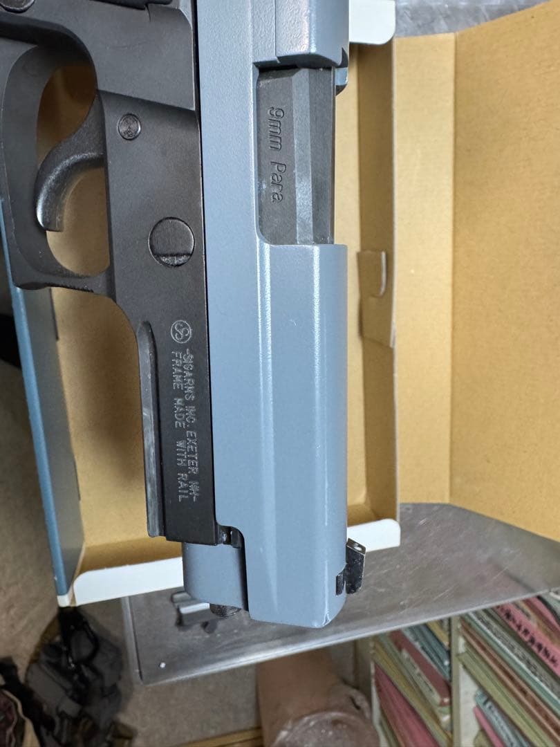 KSCP226RHW 中古品使用回数少 実物グリップスライドグレー塗装予備マグ付