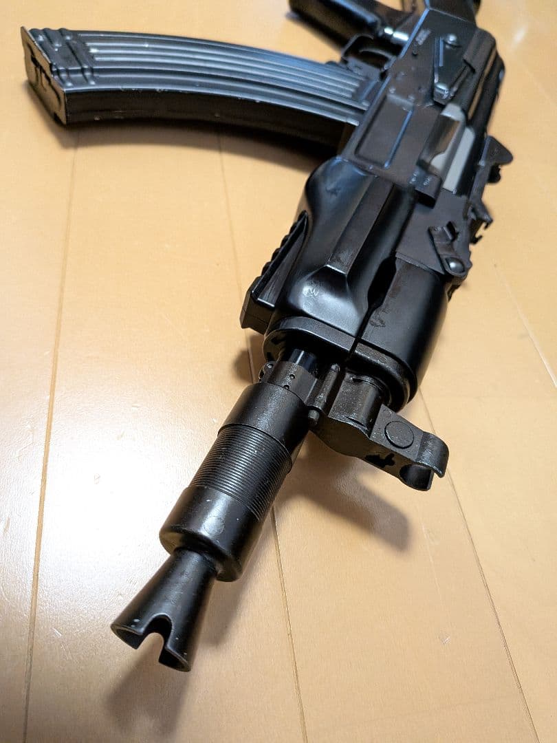 東京マルイ　 AK47 βスペツナズ　電動ガン