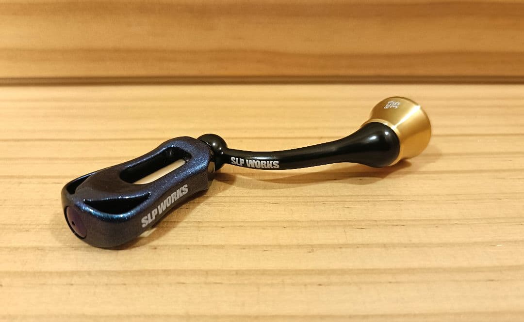 美品中古　SLP WORKS マシンカットライトハンドル 35mm daiwa