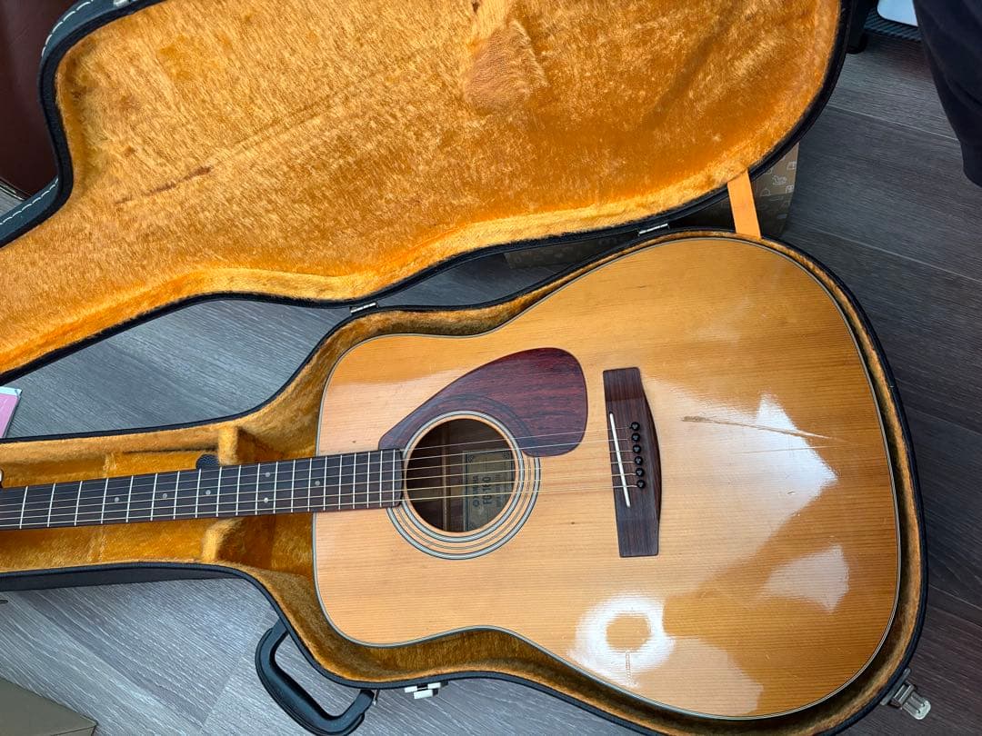 Yamaha FG-160 ハードケース付き 激鳴り