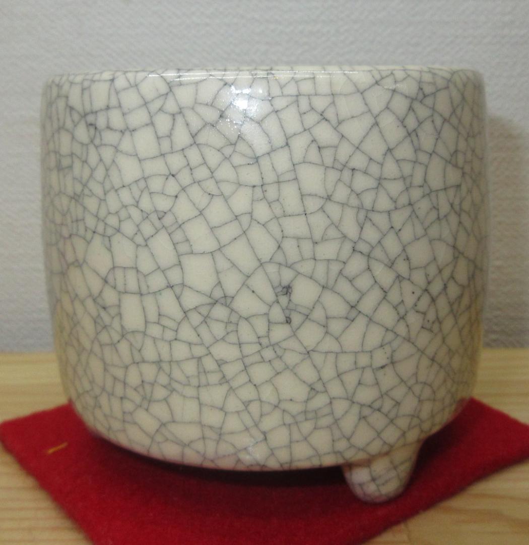 送料込【逢絢亭・新品】茶道具 七事式道具 聞香炉 白楽 貫入模様 丸形 松楽窯