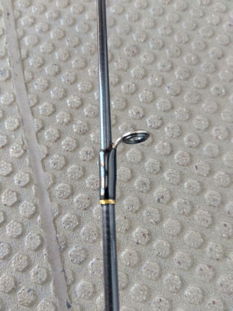 がまかつ　ラグゼカマー572 ｔｓリミテッド美品　フローターなどに