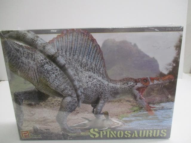 【未開封】PEGASUS HOBBIS　１／２４　SPINOSAURUS