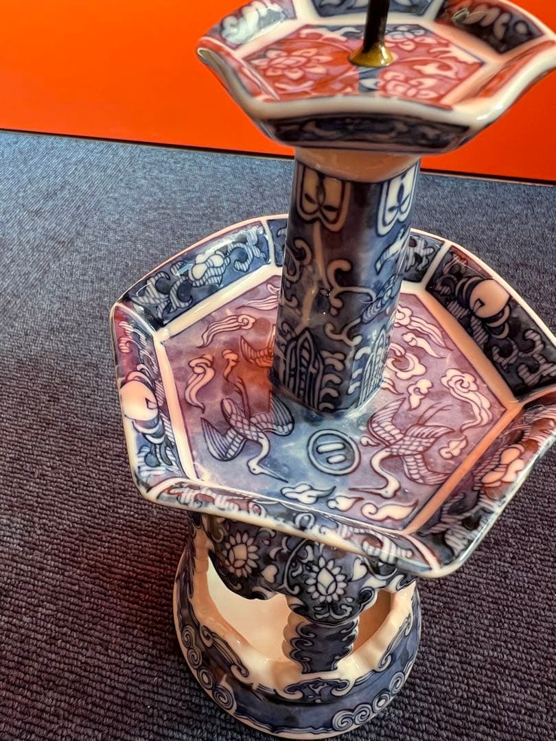 811 中国　大明萬暦年製　瑞雲翔鶴図 燭台 蝋燭台 舞鶴花文燭台