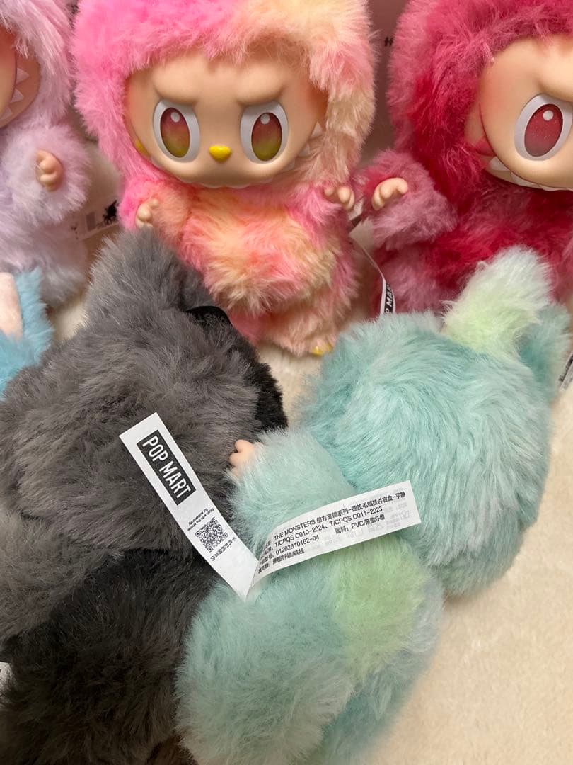 POP MART Big into Energy フィギュアセット