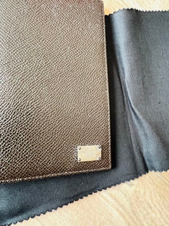 ドルチェ&ガッバーナ　D&G パスポートケース　茶