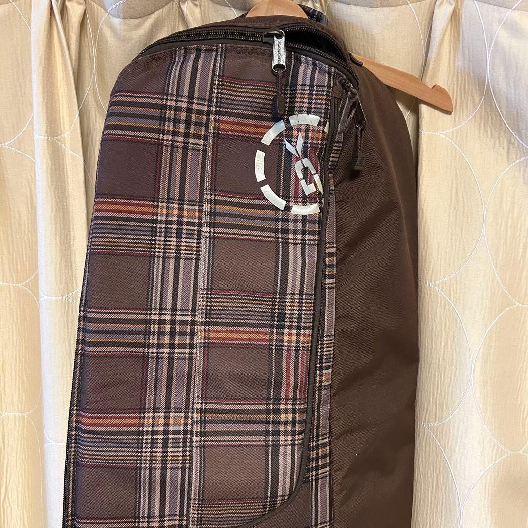 ◇美品◇ DAKINE 165cm スノーボード用キャリーバッグ　キャスター付