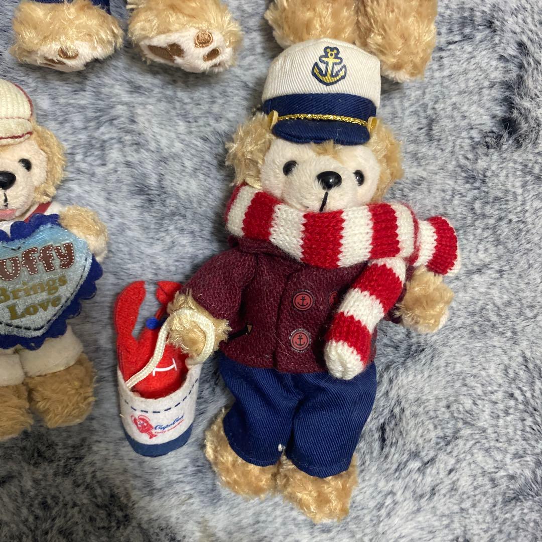 ダッフィー　シェリーメイ　ぬいぐるみバッジ