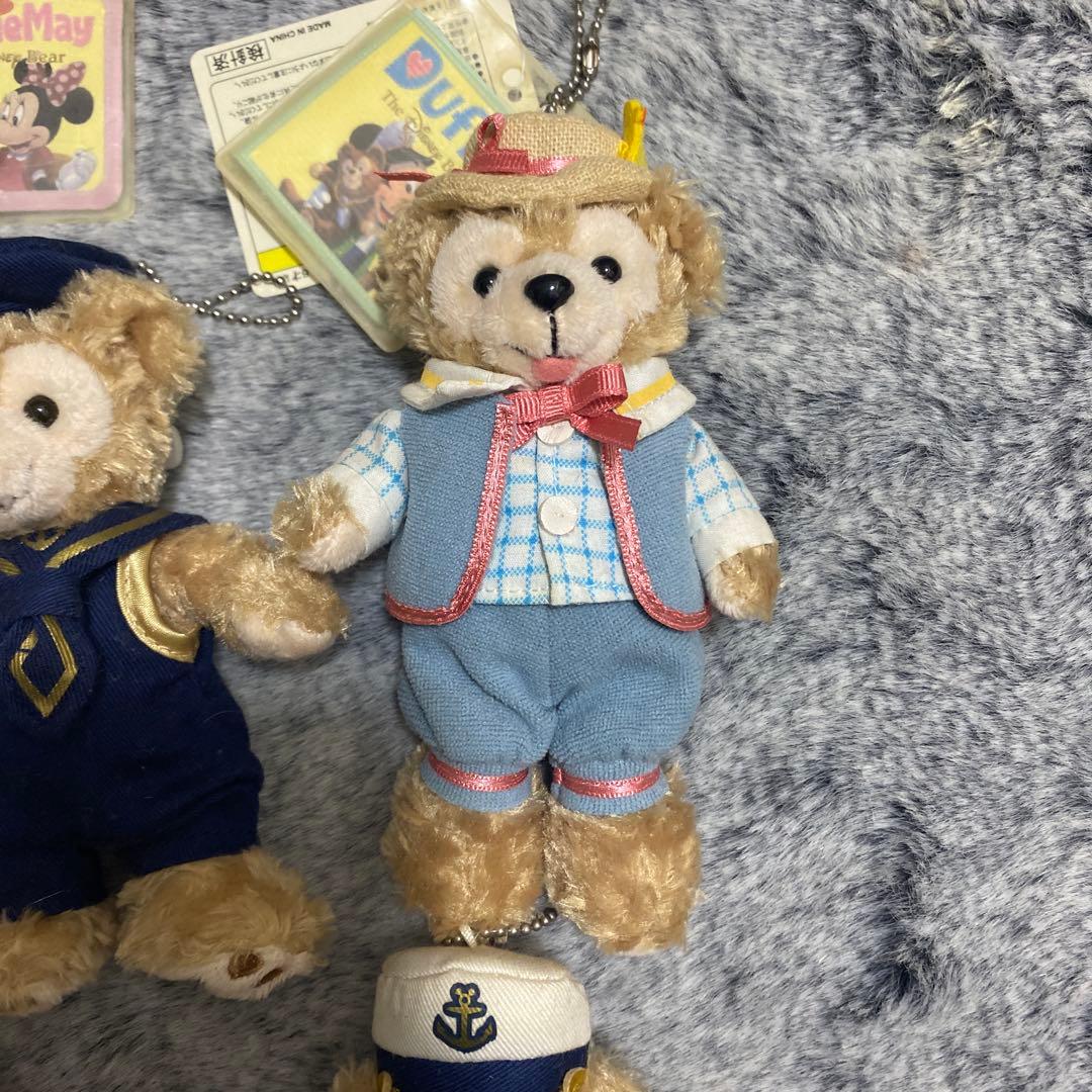 ダッフィー　シェリーメイ　ぬいぐるみバッジ