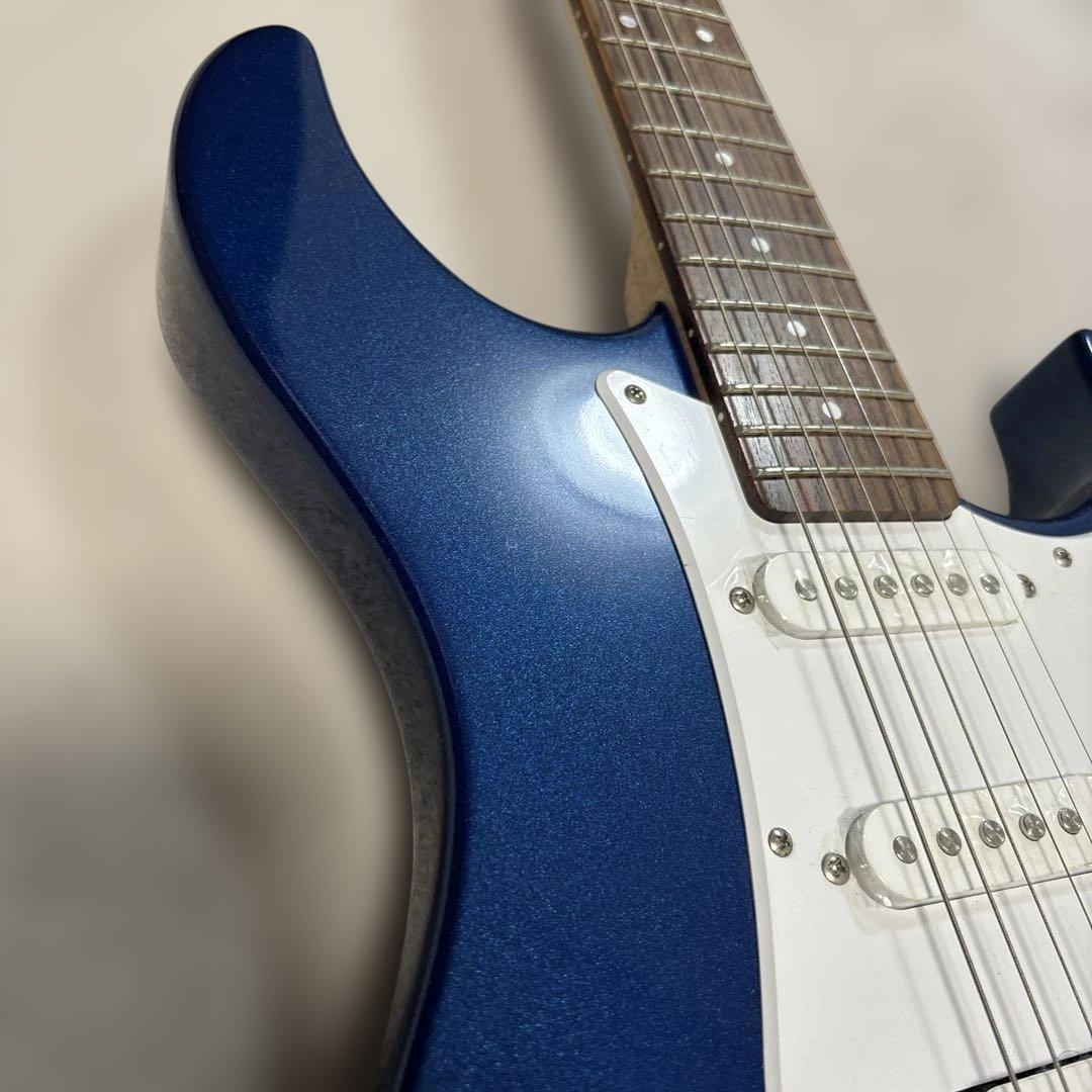 Yamaha PAC012 Jブルー エレキギター　ピックとケースとケーブル付き