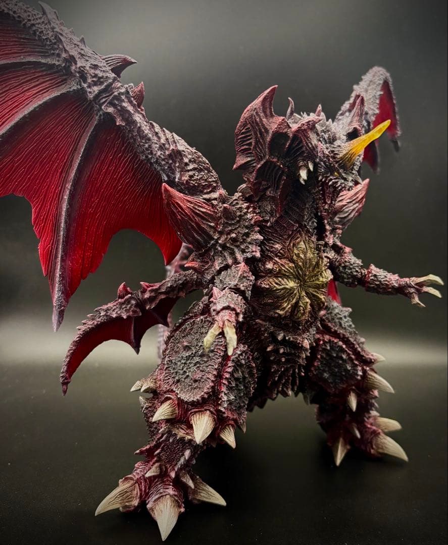 TOM デストロイア 完全体 レジンキット　完成品