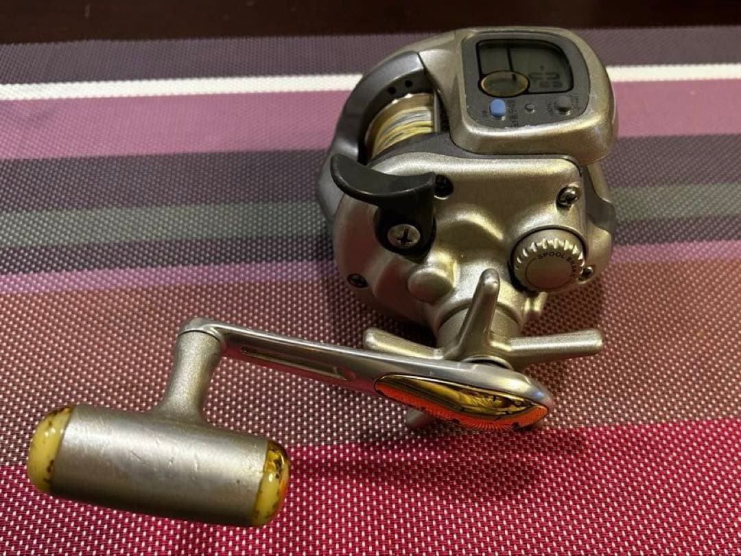 ダイワ DAIWA SUPER TANA SENSOR-Z デジタルリール