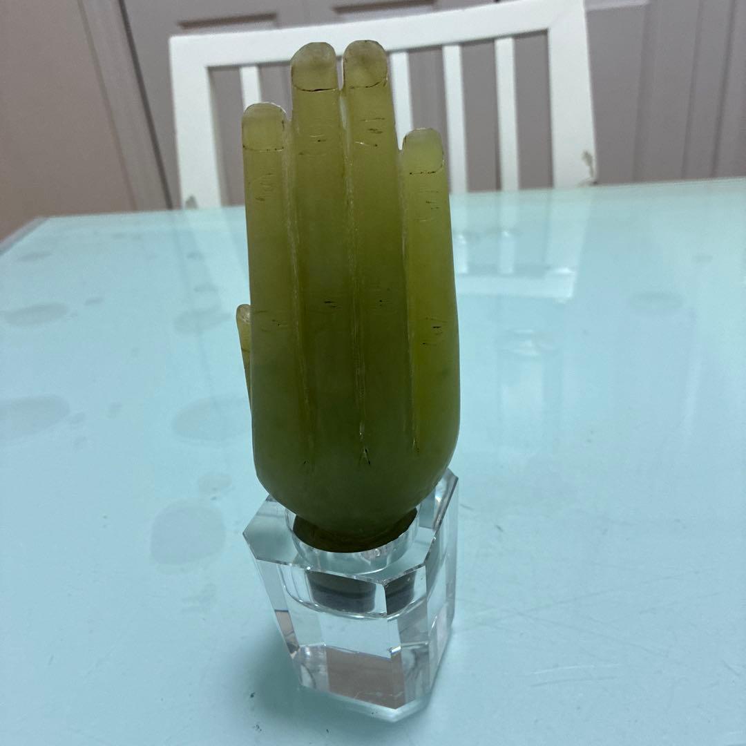 如来佛手 孙悟空 古玉 出土物 ？ 翡翠？ ￼