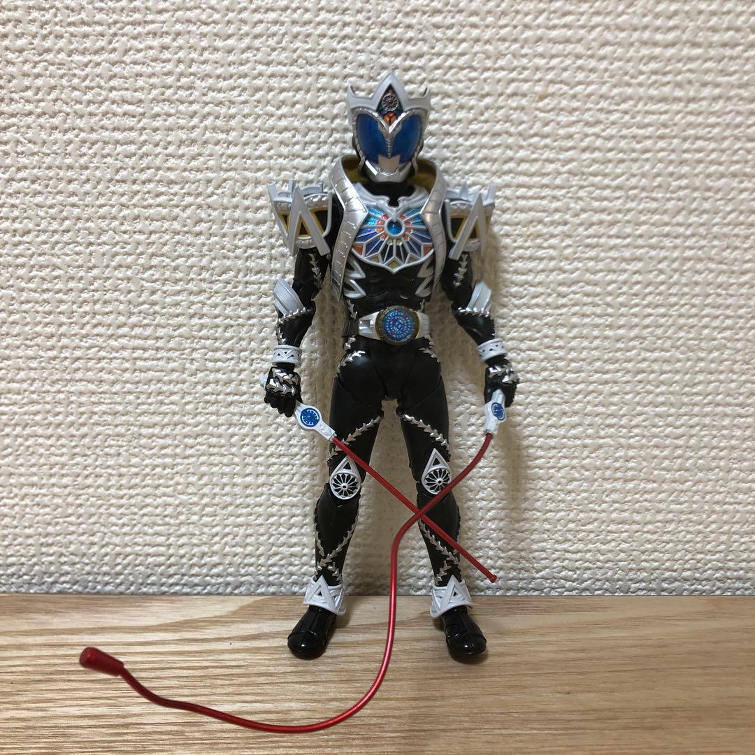 S.H.Figuarts（真骨彫製法） 仮面ライダーサガ