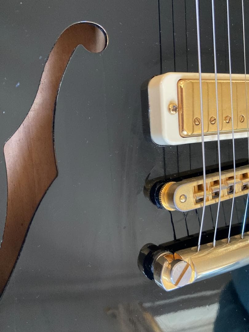 YAMAHA AEX520 セミアコ