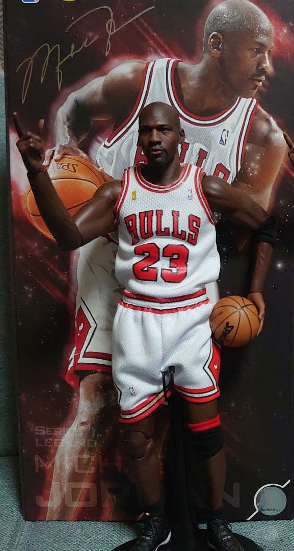 エンターベイ マイケル・ジョーダン 1/6 フィギュア