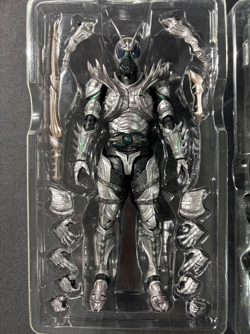 S.H.Figuarts 仮面ライダー ブラックサン & シャドームーン