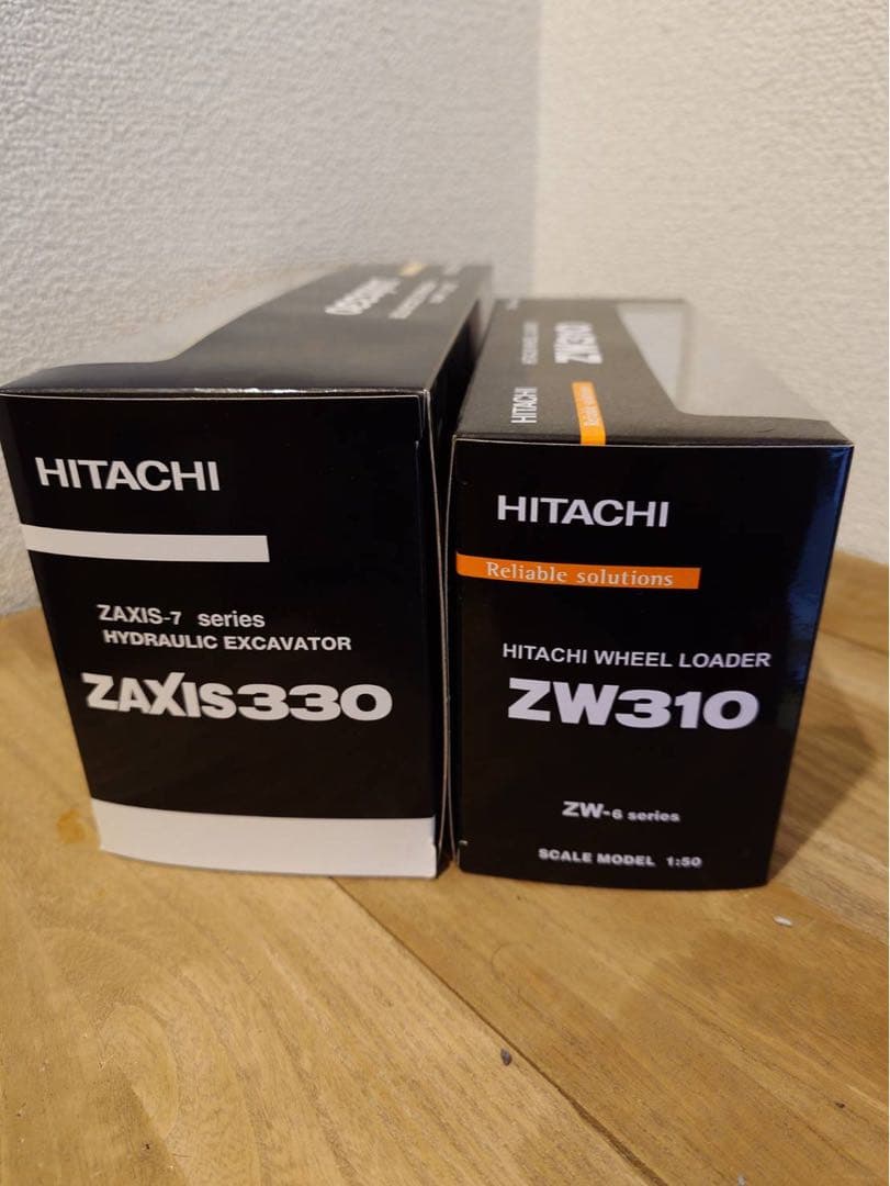 HITACHI 日立建機 銅古美仕様　２セット